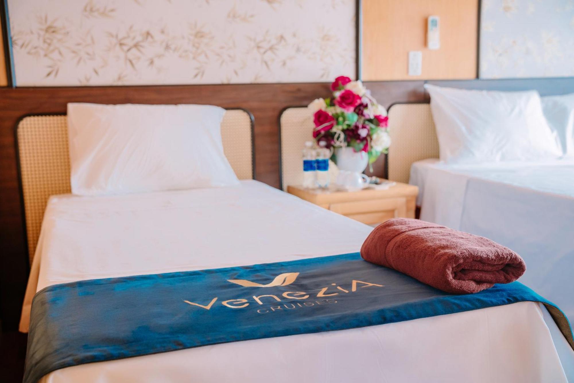 Venezia Cruises Hotel Ha Long Exterior foto